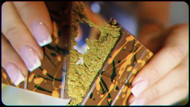 Это явно стоит того, чтобы попробовать. Fix dessert chocolatier Dubai chocolate