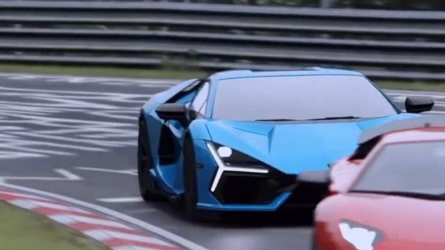 Lamborghini aventador ultimae VS Lamborghini revuelto  Comparison  revuelto aventador