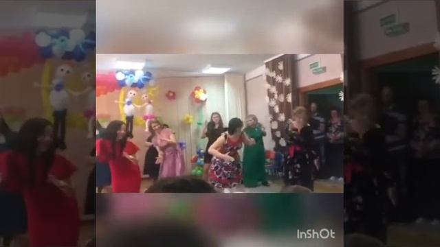 Крутой флешмоб! Родители зажигают!