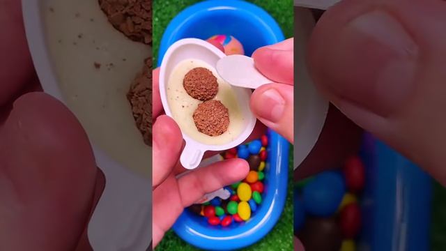 Так Много-Много Конфет. Что в киндере?