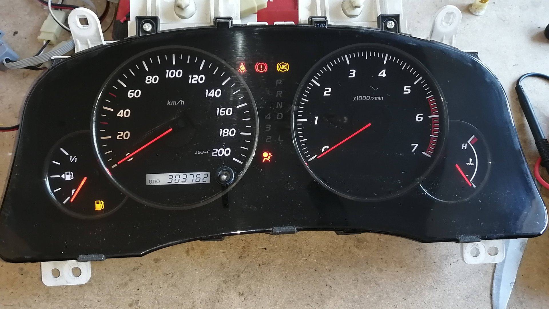 Toyota Land Cruiser Prado 120. Не работает дисплей на приборке. Ремонт.