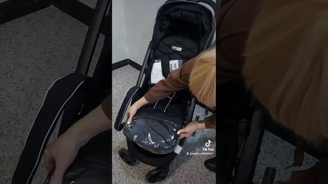 легкая прогулочная коляска Infinity Mio