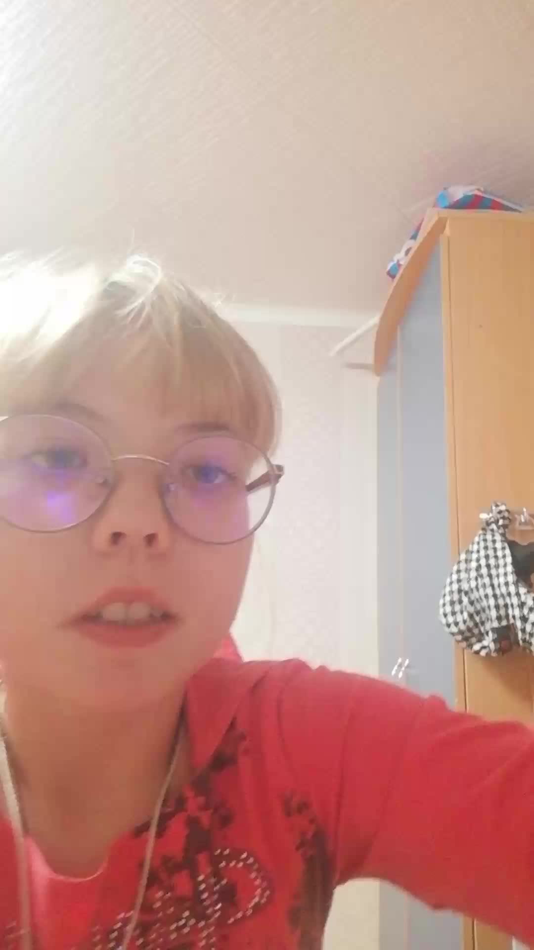 Я играю в майнкрафт.