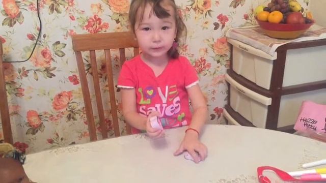 Сумка - раскраска Minnie Mouse. Обзор косметики
