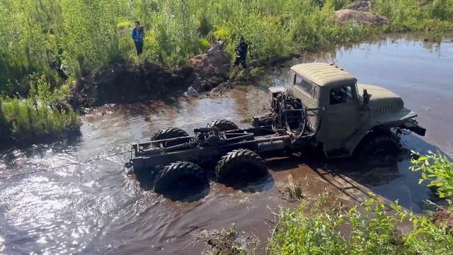 Рубилово на ПОЛИГОН 98! КАВЗ потерял колеса!