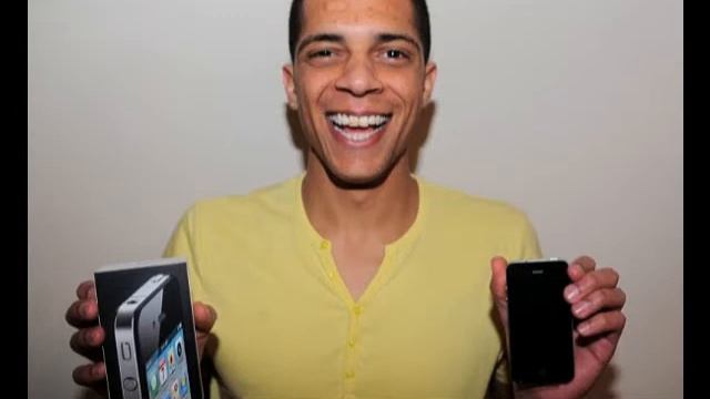 Win A Free IPhone 4S