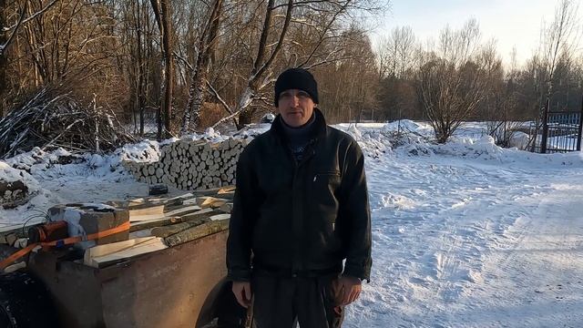 Купил прицеп Бобёр прицепил и попёр Развожу дрова по заявкам