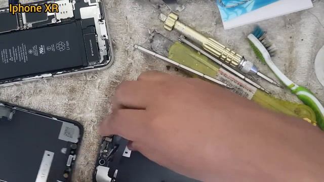 IPHONE XR  LCD/Display Screen Replecement