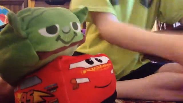 SPB Short | Creeper And Endermans Mac N Cheese Review!