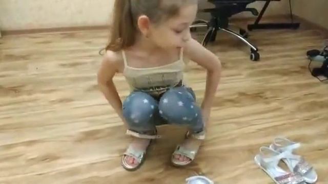 Мои новые сандалии к 8 Марта