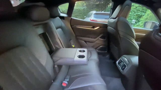 Vehicular Video Virtuoso