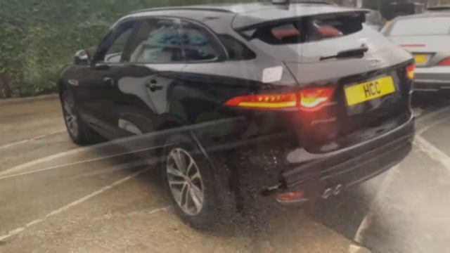 Jaguar F Pace R Sport 2016