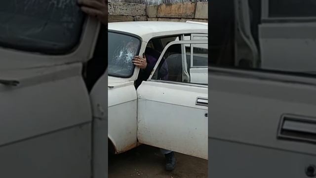 8b53858e775a5a51071b16865a29a712