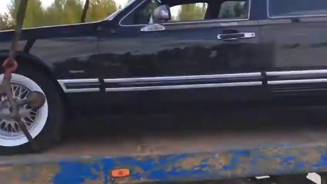 Lincoln Towncar 1992/отсоединился разьем на бензобаке, перестал поступать бензин