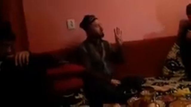 Домуло Абдулкоди зикр кардан