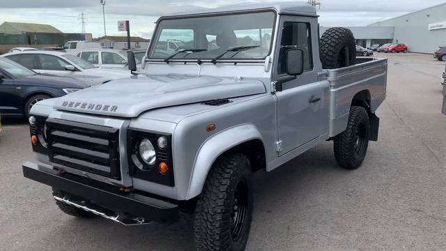 Land Rover Defender 110 2016 2.2 TDCi 4WD MWB | Lancaster Automart