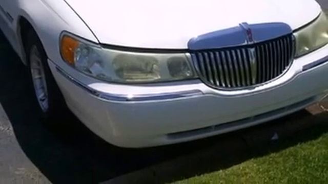 2001 Lincoln Town Car Executive In Greenville, SC 29607