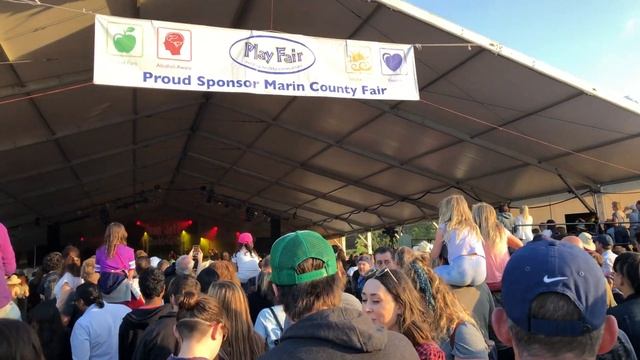 Joan Jett And The Blackhearts- Cherry Bomb