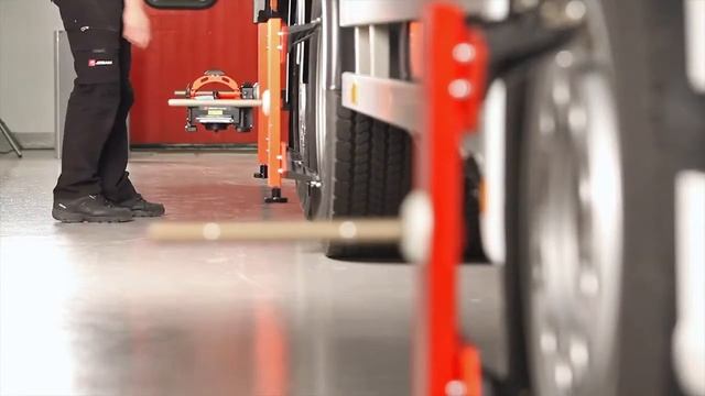 AES UK   Josam I Track