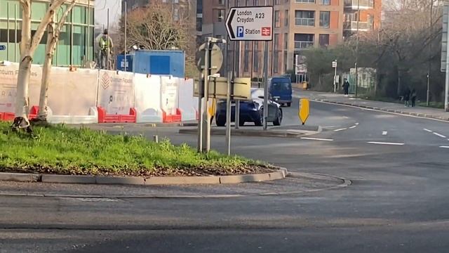 The Indicator Glitched | 8/3/24 | Redhill | Tesla Model Y & 3