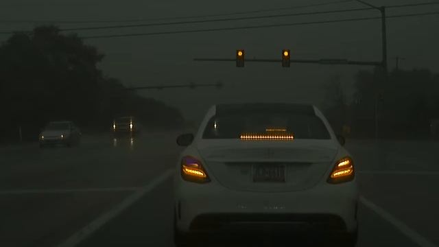 Tesla Autopilot V9 Driving In Rain Recorded In Tesla Dashcam 4
