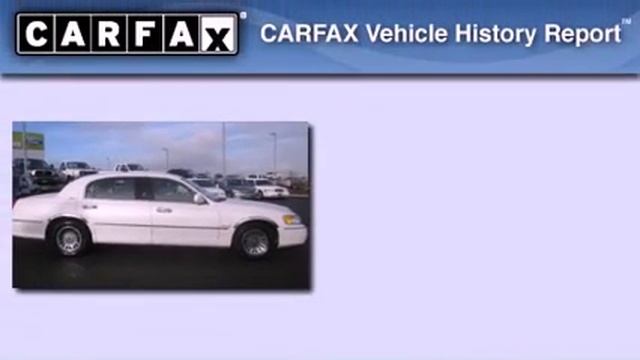 2001 Lincoln Town Car Centralia WA