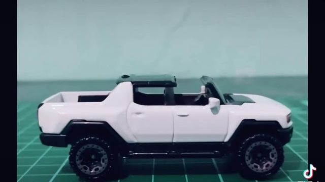 Hot Wheels GMC HUMMER EV