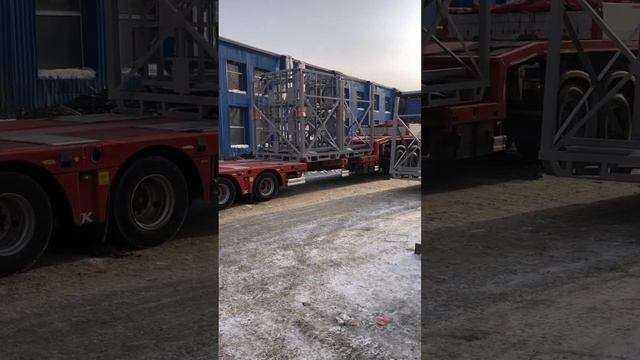 Идет процесс, полным ходом.