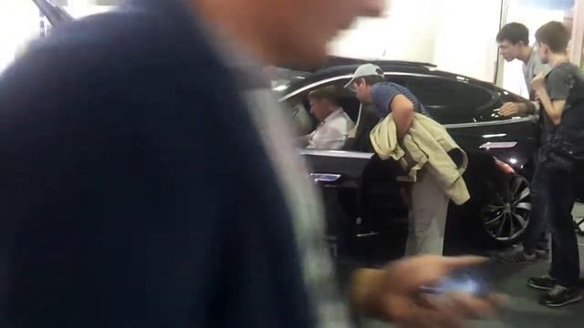 Копия видео Tesla Model S