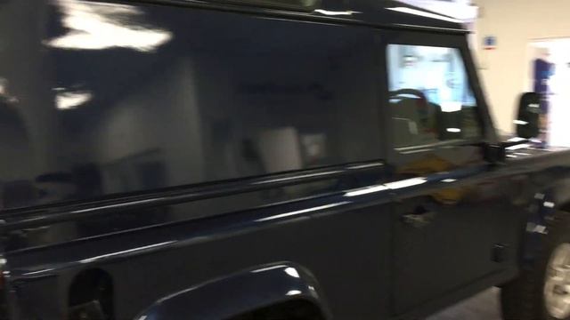 Land Rover Defender 90 2.4 TDi Hard Top 3dr