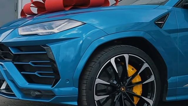 МАКС ВАЩЕНКО КУПИЛ НОВУЮ МАШИНУ! ЛАМБОРГИНИ УРУС😁😄😃 #экслюзив #ого @max.vashchenko #экслюзив #ого