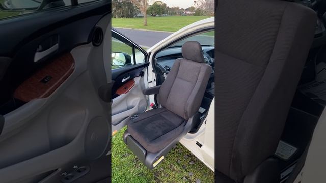 Auto Provider 2010 HONDA ODYSSEY Electric Seat/Mobility Seat.