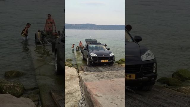 Porsche Cayenne + Stingray (2)