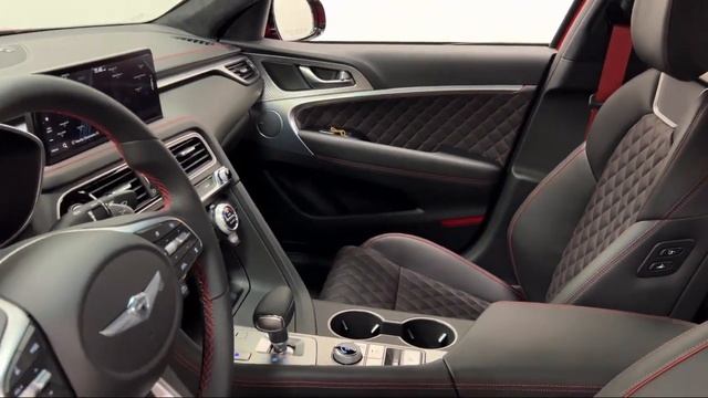 2023 Genesis G70 3.3T RWD Clearwater