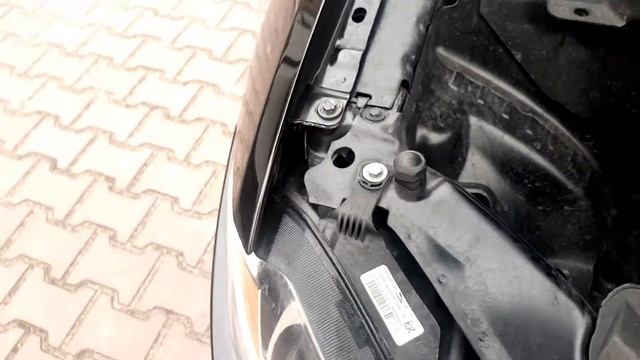 Jaguar XF 2013. Silnik/wygląd Pod Maską.