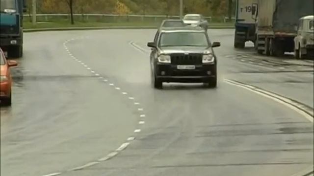 Автосалон.New Day. Jeep Cherokee .