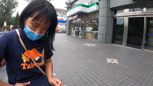 阿隆的視界#56 斷線重開！逛Roots&跟老婆用餐20201110