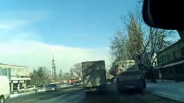 #Крым #Симферополь Обзор ул. Генерала Васильева