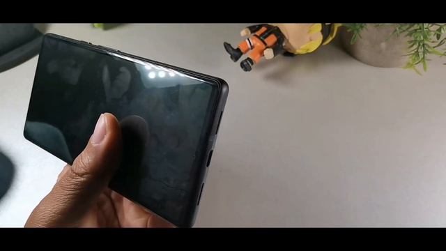 Google Pixel 6 In 2022: Top 5 Reasons To Buy In 2022!🔥