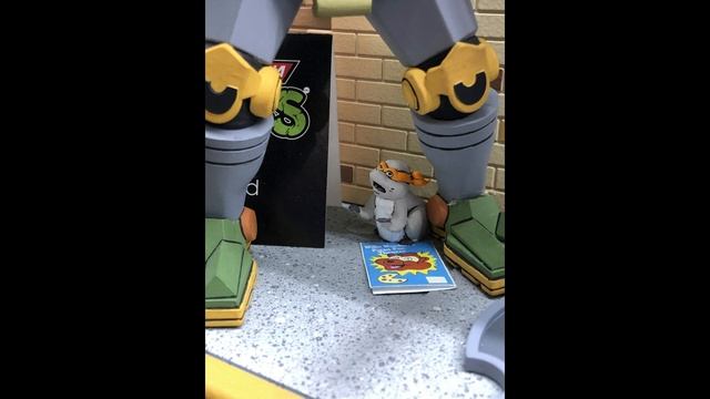 NECA TMNT NYTF 2020 DISPLAY