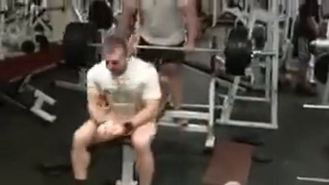 Ae44190369aa7bae67f985b3e0e8a703