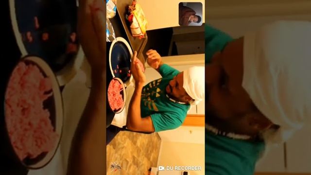 Watching Cooking With Kenshin/ Coryxkenshin