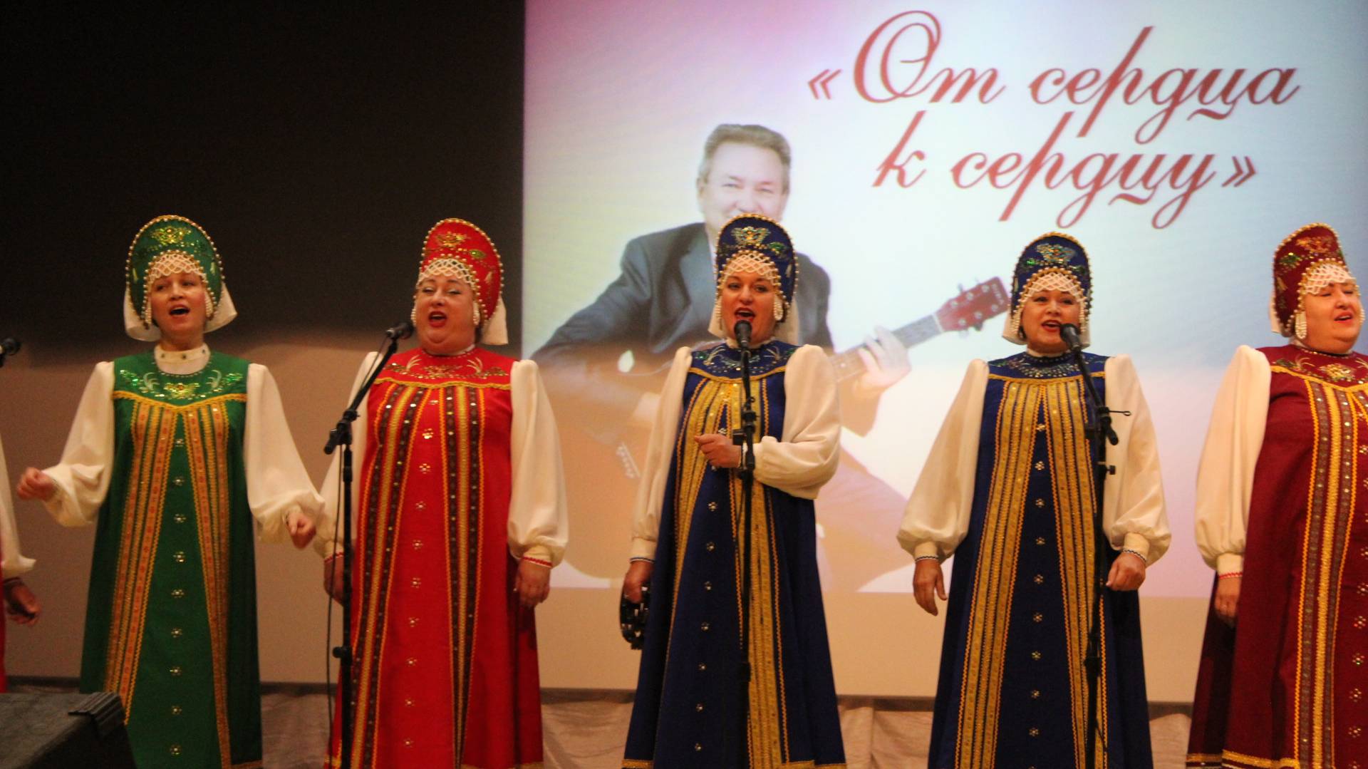 Народный самодеятельный ансамбль ФАНТАЗИЯ - Земля родная