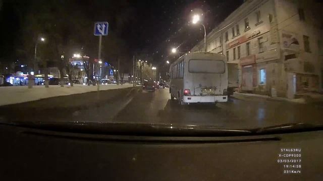 Гибрид радар-детектора и видеорегистратора Neoline X-COP 9500 - ночная съёмка