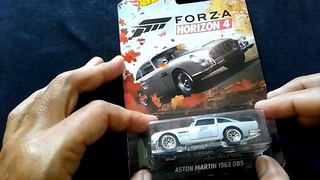 Hot Wheels Aston Martin 1963 Db5 Hot Item