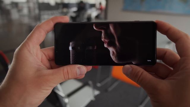 Sony Xperia 5 II Hands On And Top Features