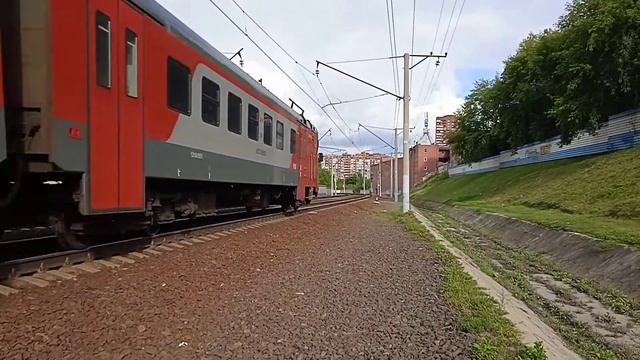 Электропоезд ЭП2Д-0088 сообщением Коченëво-Новосибирск-главный