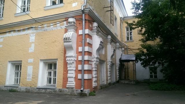 🎧 Аудиогид Басманный прогулка по иностранному району Москвы