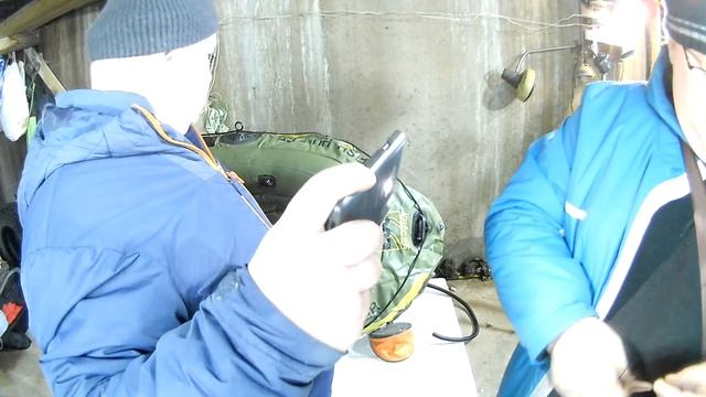 Лодка - клеим огромную дырку.