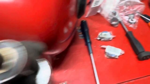 ЗАМЕНА ПОДШИПНИКОВ НАСОСНОЙ СТАНЦИИ. ПОКАЗЫВАЮ КАК ПОМЕНЯТЬ САЛЬНИК